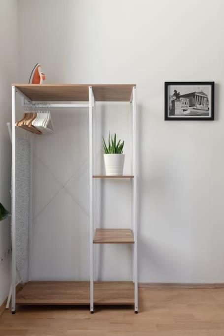 Grosse Terrasse, Klimaanlage Und U-Bahn Naehe Apartment Vienna Luaran gambar